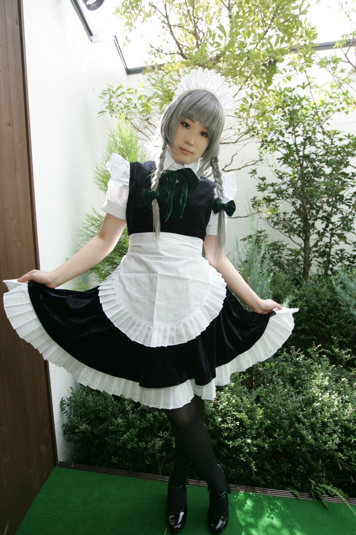 黑丝游戏美女　[Cosplay]Izayoi-Sakuya 日本超级诱惑美女图片写真
